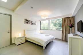 Dizengoff Inn Apartments